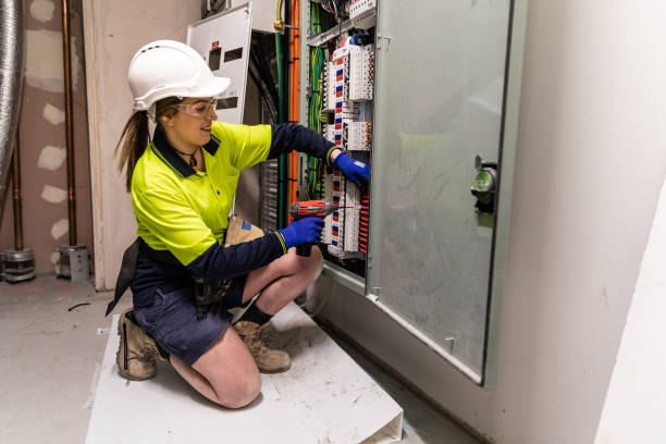 Best Emergency Electrical Repair  in Hollins, VA